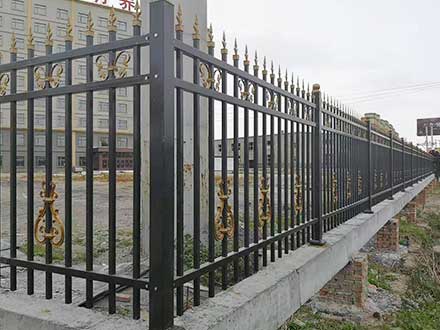 内蒙古哈尔滨锌钢围栏怎么样？如何选择？